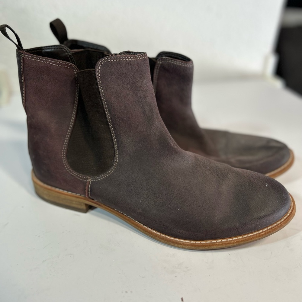 Clarks Women's Boot Burgundy
